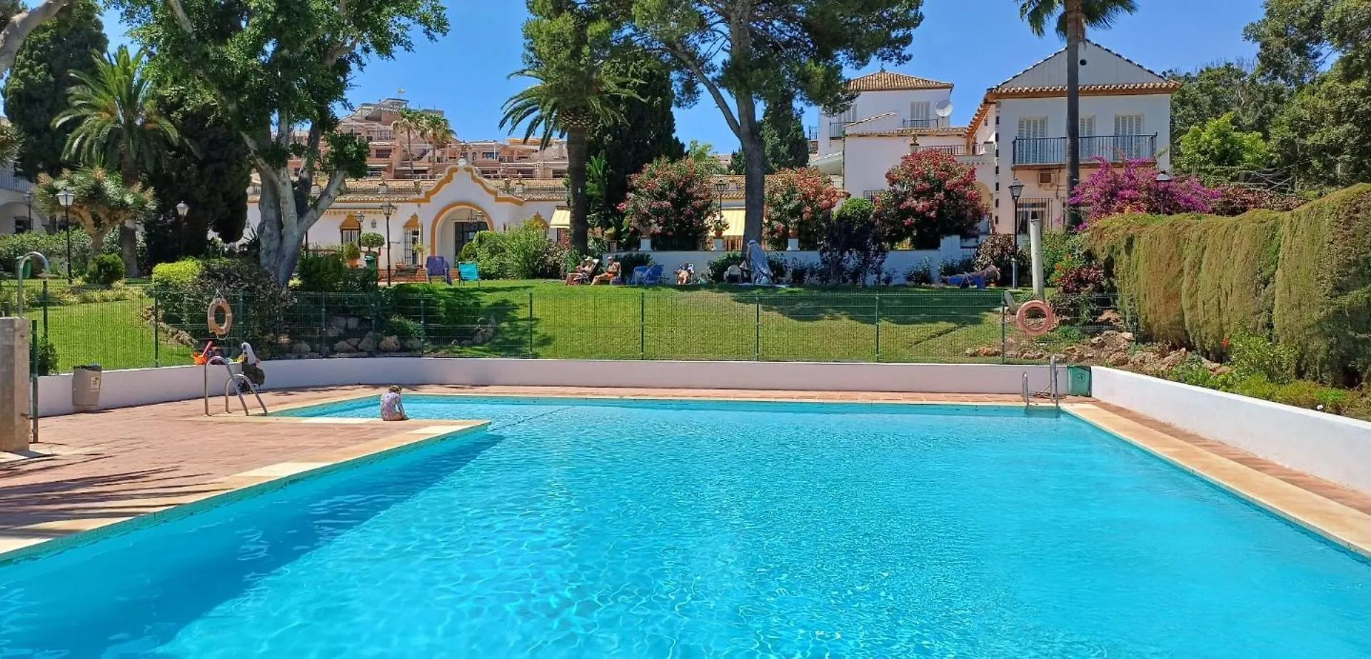 Casa Calma Carihuela contacts